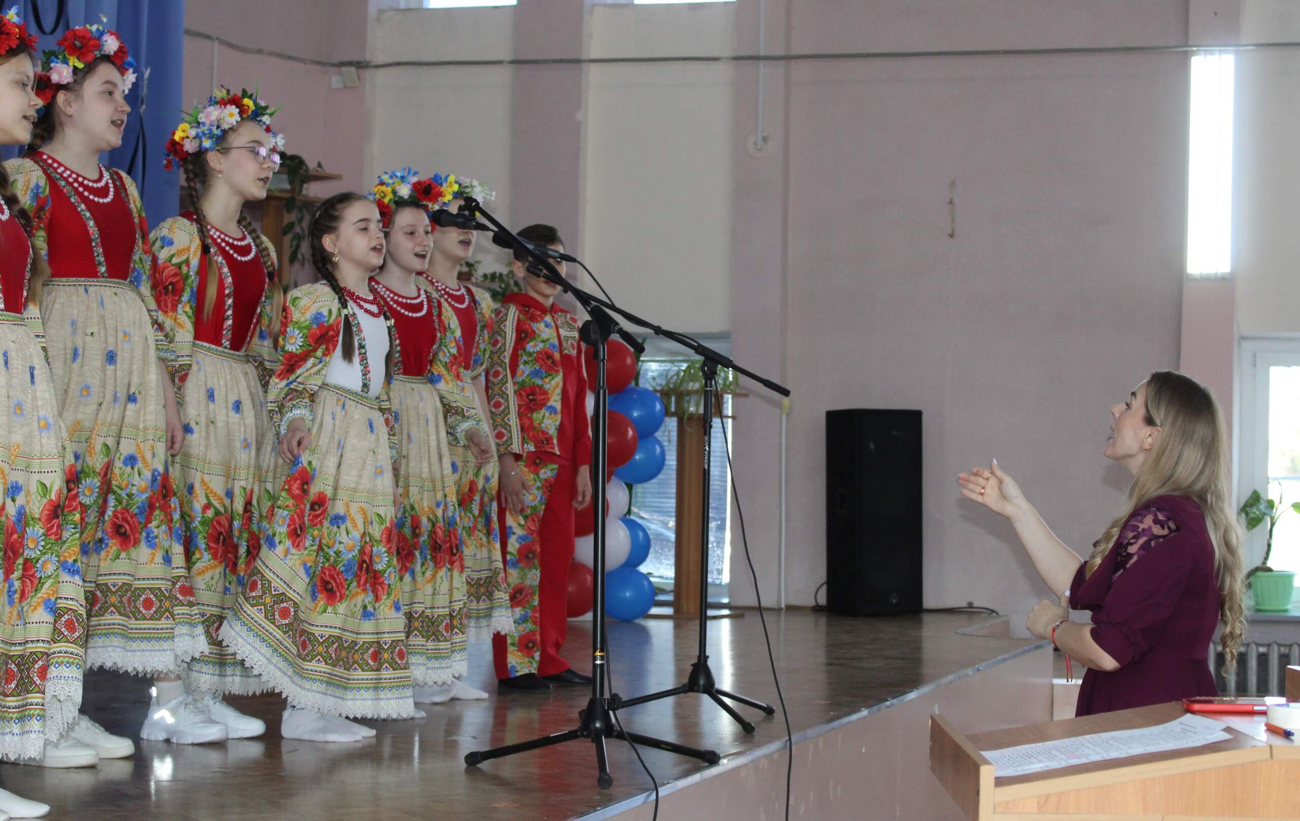 В Калачинске названы лучшие школьные хоры.